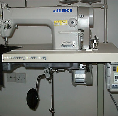 MÁY 1 KIM JUKI DDL-8100E