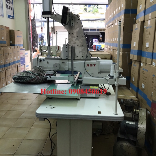 MÁY MAY XOÁY NÚT NỆM GỐI AST 
